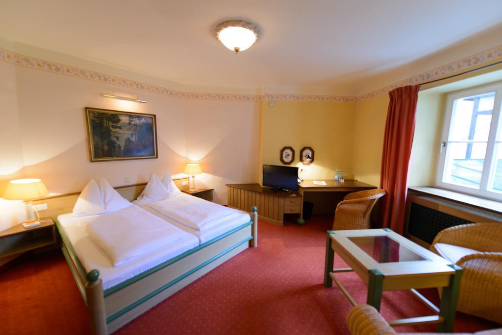 Gasthof Hotel Zweimueller Grieskirchen Rum bild